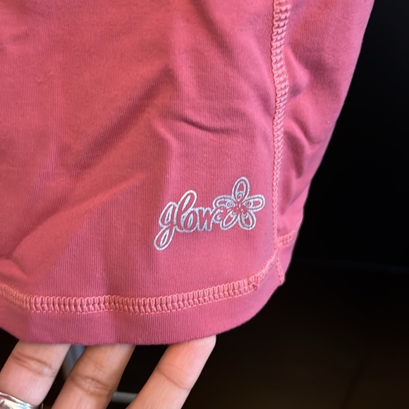 Glow activewear tank. Dusty rose Pink womens size small. EUC! - Picture 2 of 4